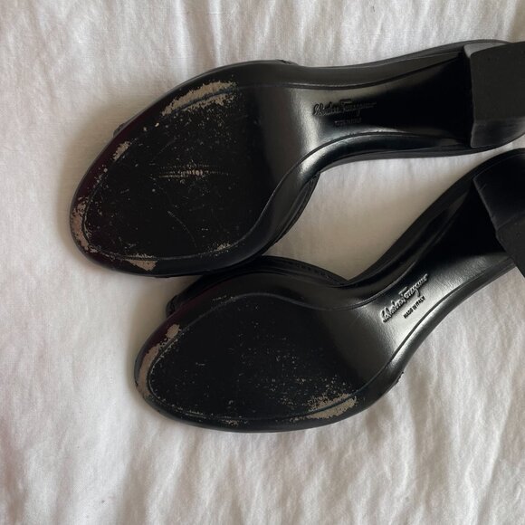 Salvatore Ferragamo Block Heel (sz 8) - Picture 6 of 7